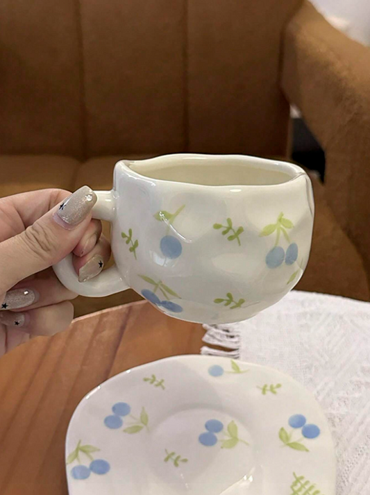 Baby Berry Round Ceramic Mug